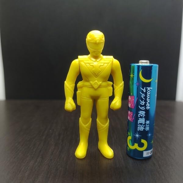 Amazon | 特撮 鳥人戦隊ジェットマン 黄色 大サイズ 腕可動型 消しゴム
